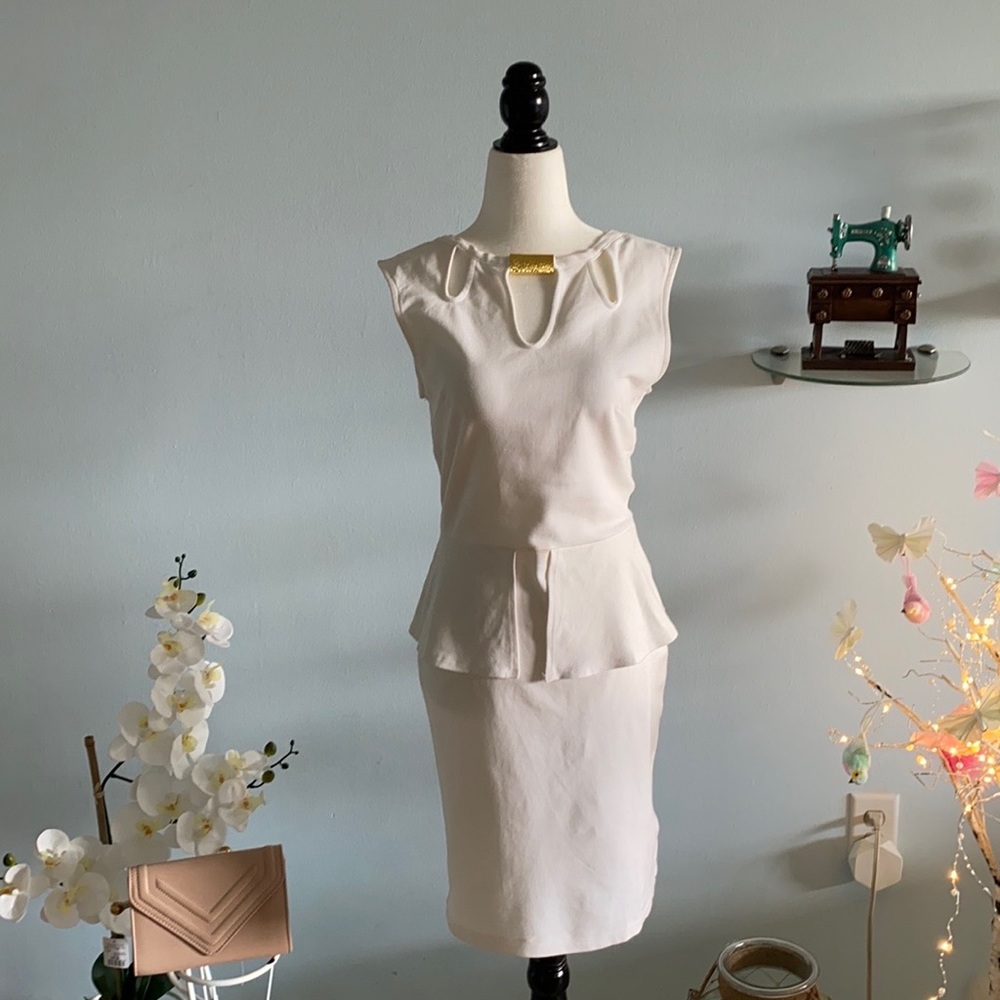 ViJo Couture Sexy Peplum Dress white- Off-white women dress V-back Sleeveless